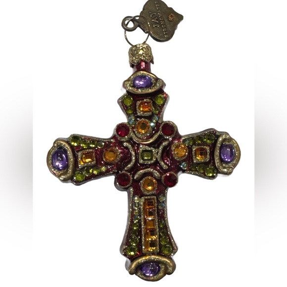 Jay Strongwater Mini Esperanza Ornament
5044 - Picture 2 of 3